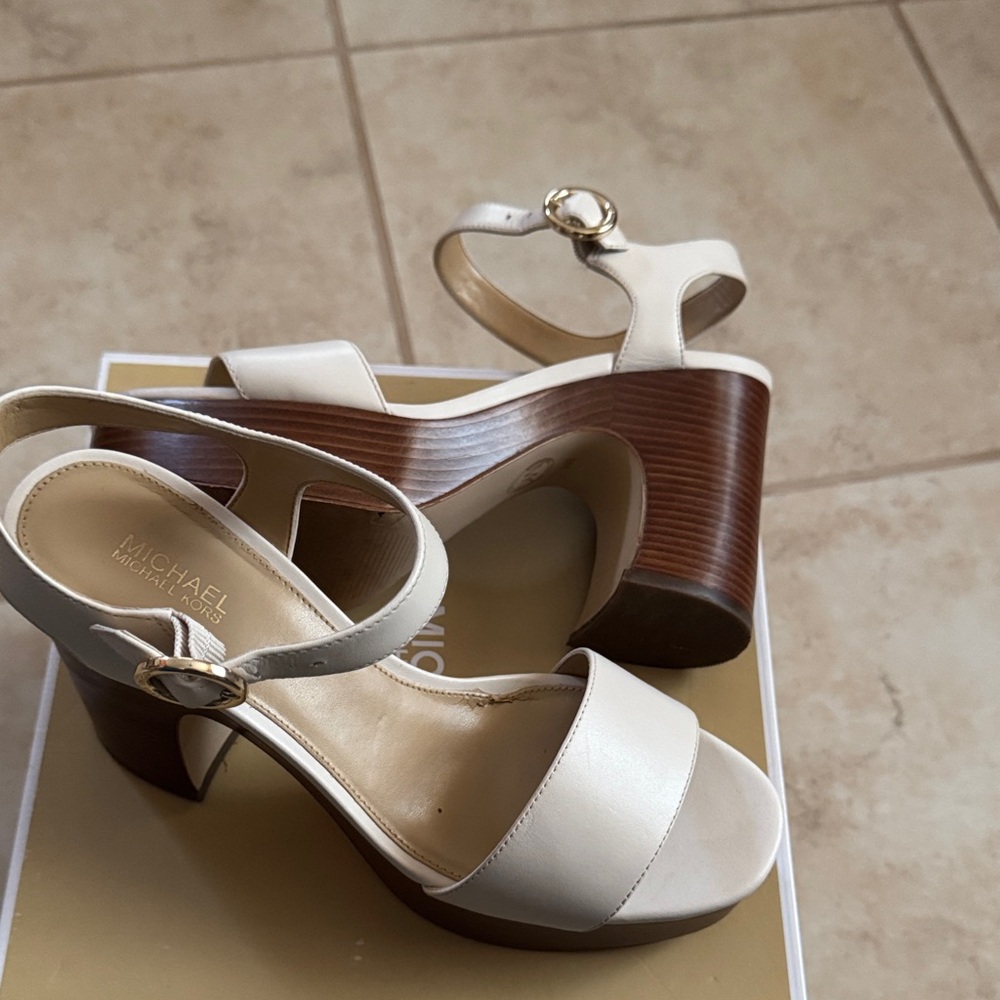 Michael Kors Cream and Brown Heels